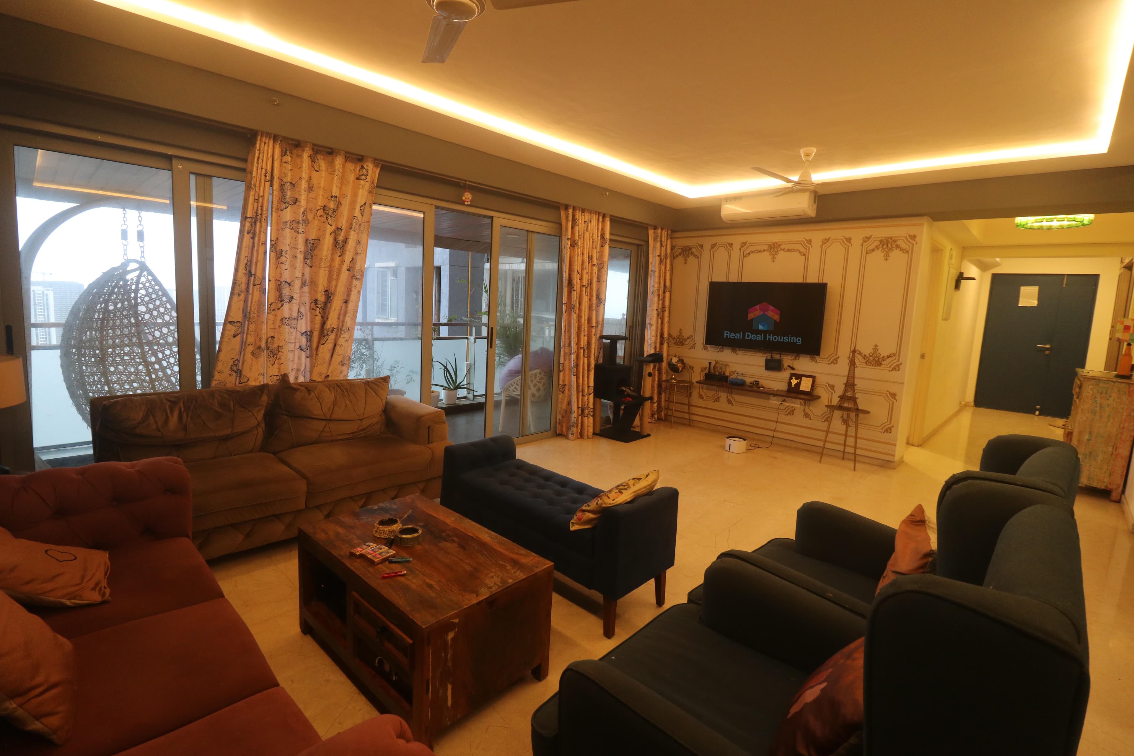 High-floor 3.5 BHK interior in Imperial Heights