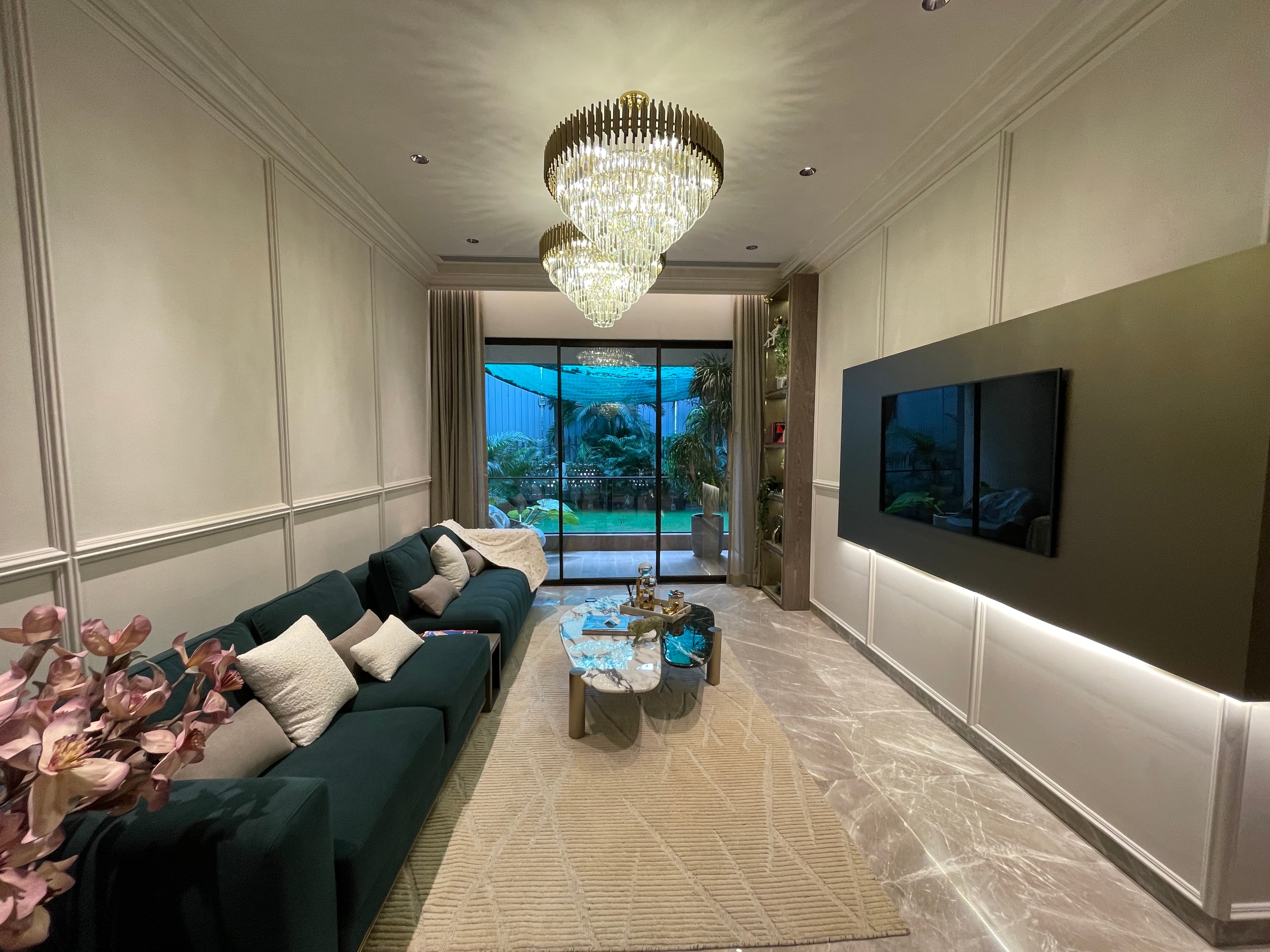 Luxe 3 BHK residence at Bharat Auravistas, Andheri West